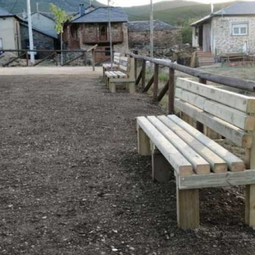 Bancos de jardín en madera